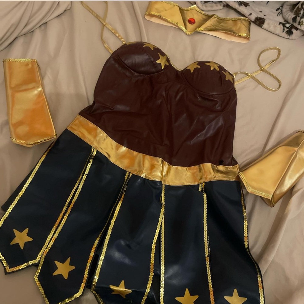 Wonder Woman Costume DC Comics